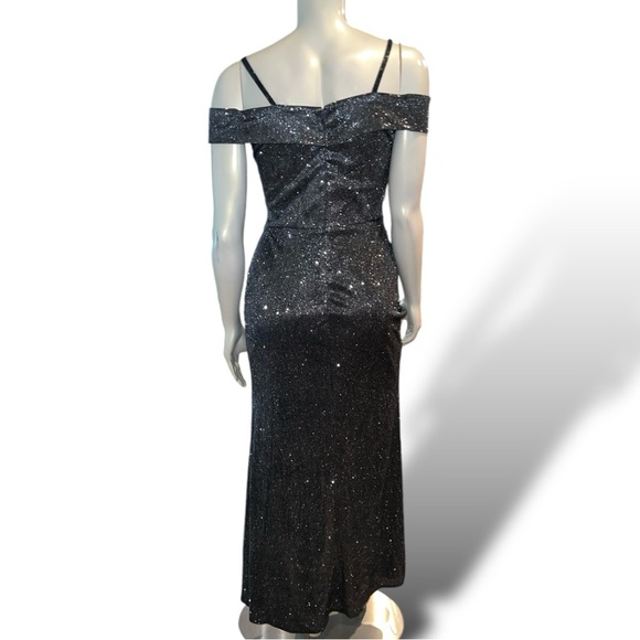 JUNO 940 Cold shoulder Metallic long dress - Picture 3 of 7